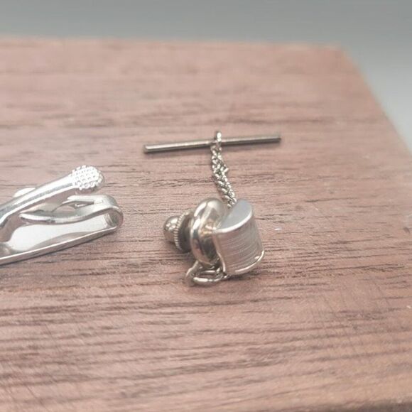 SWANK Lot - Picture 7 of 7